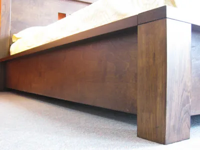 Boxwood Platform Bed