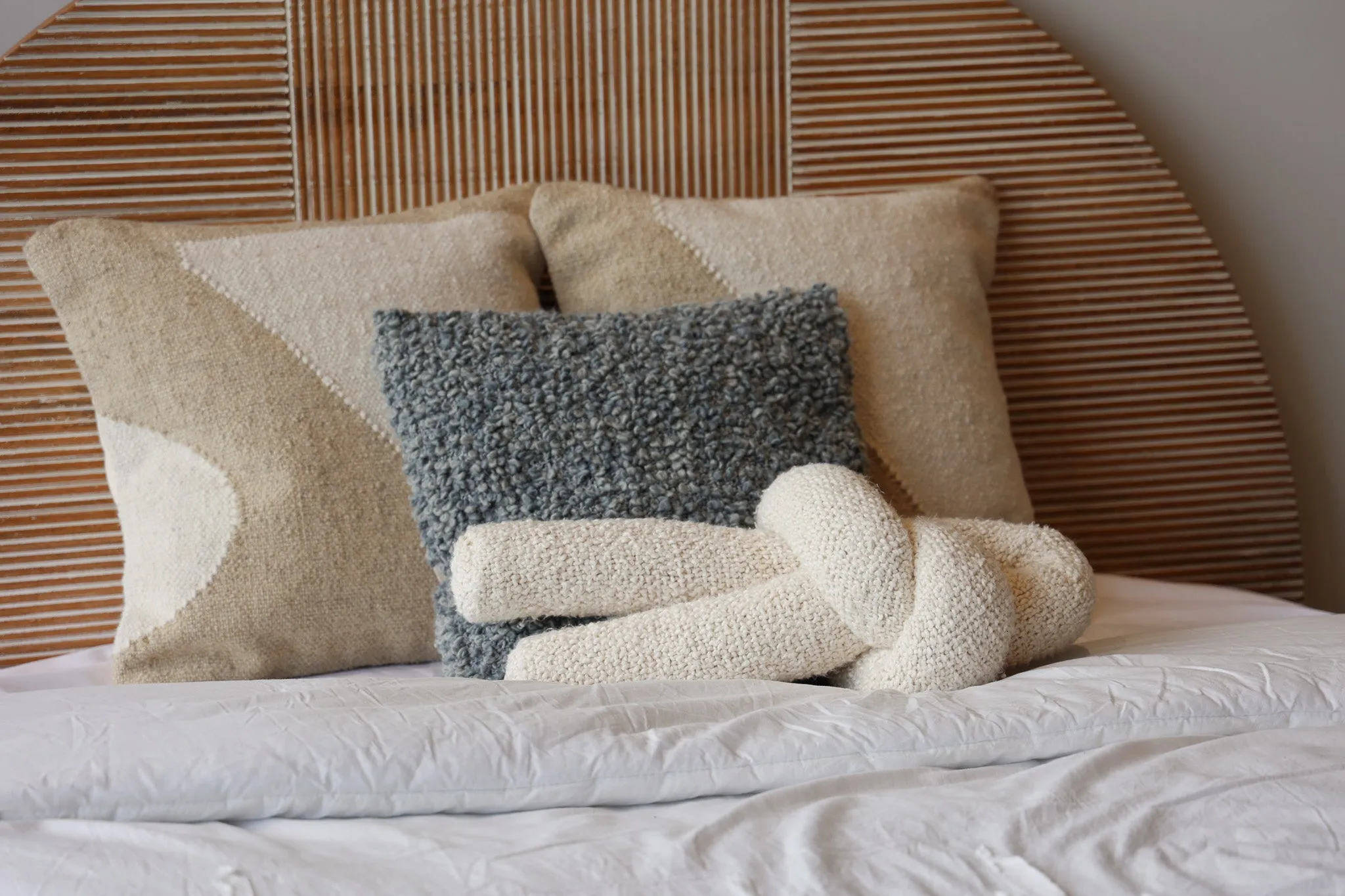 Eclipse Bed
