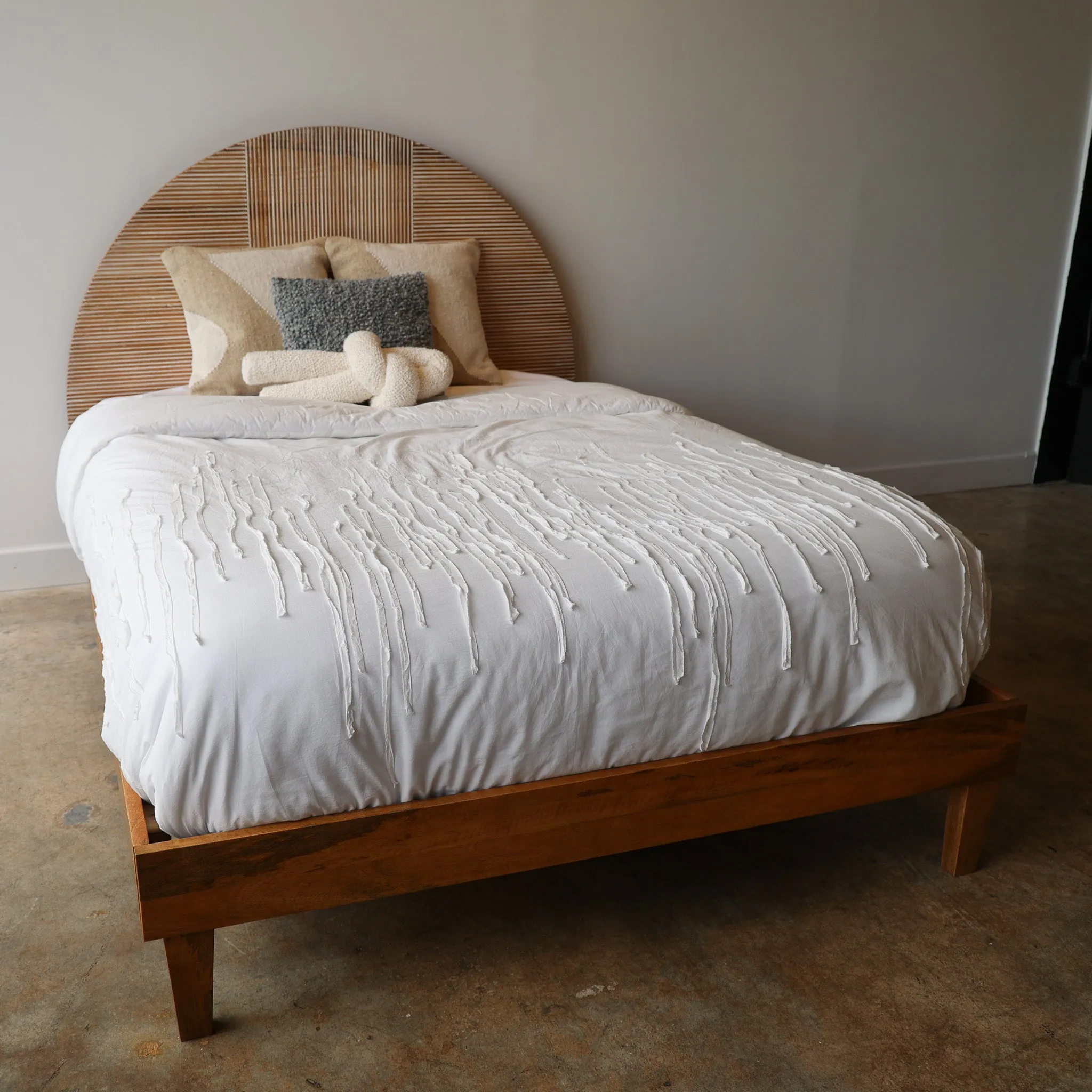 Eclipse Bed