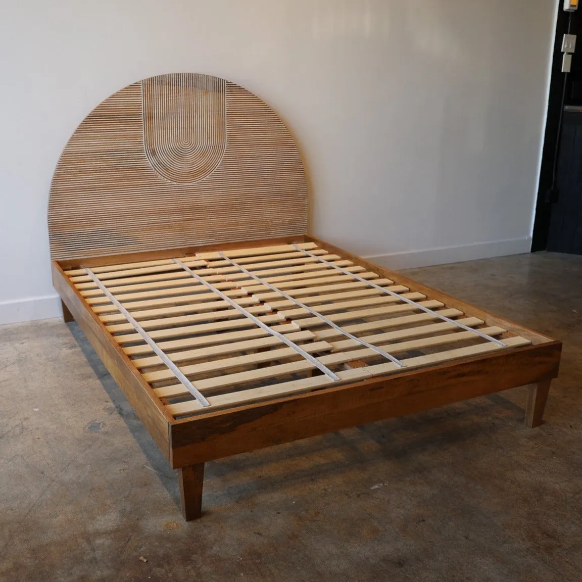 Eclipse Bed