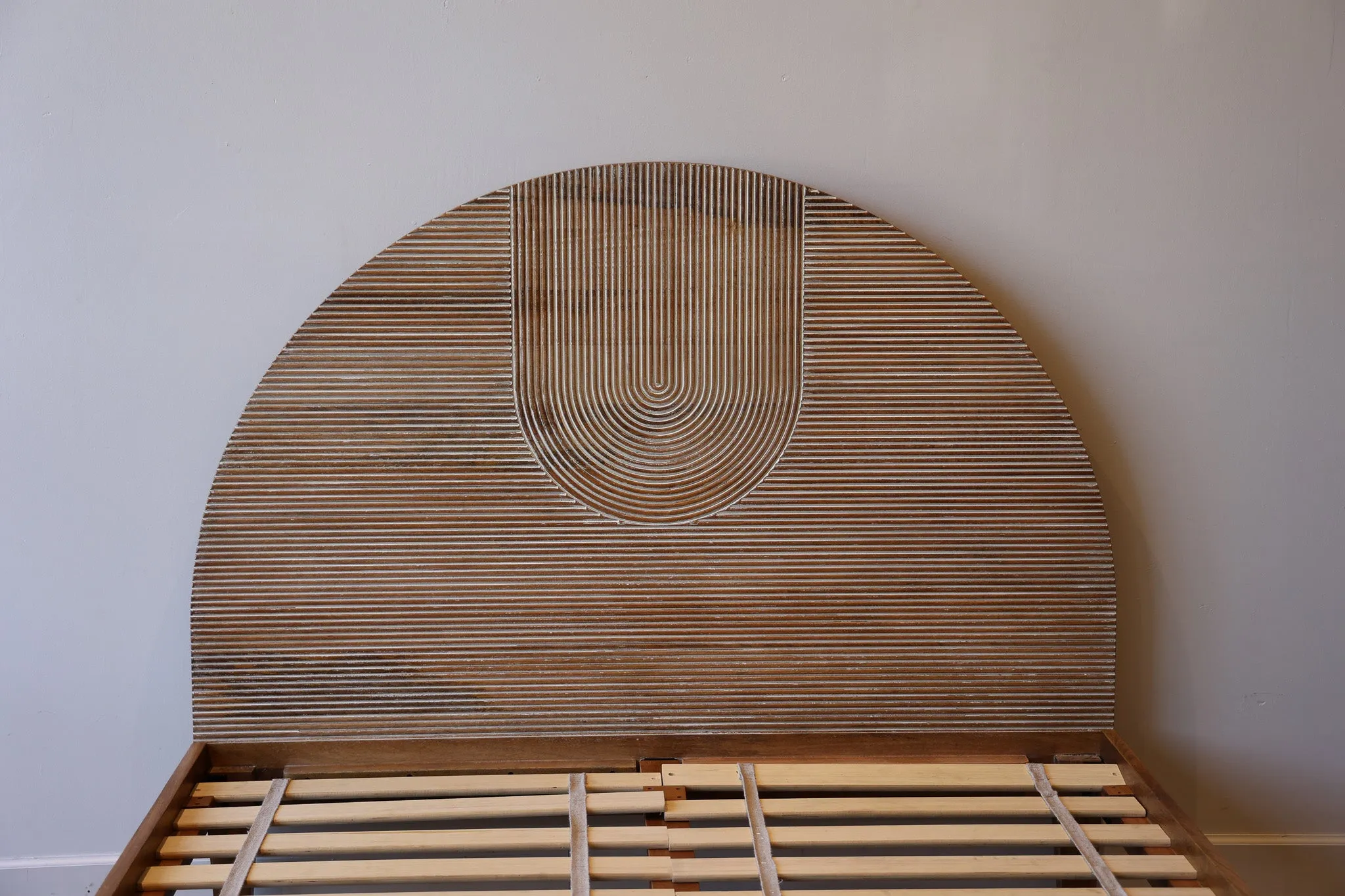 Eclipse Bed