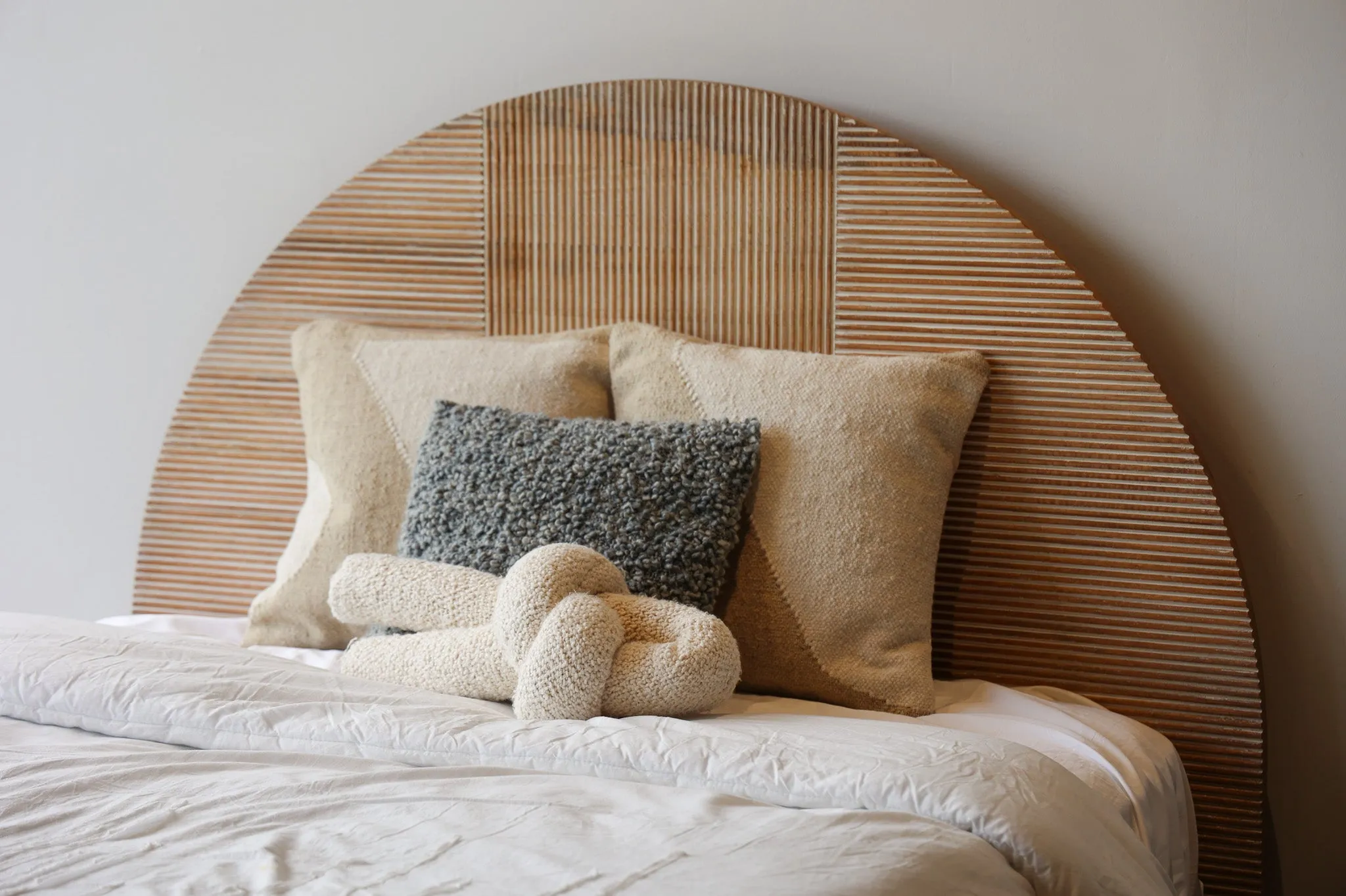 Eclipse Bed