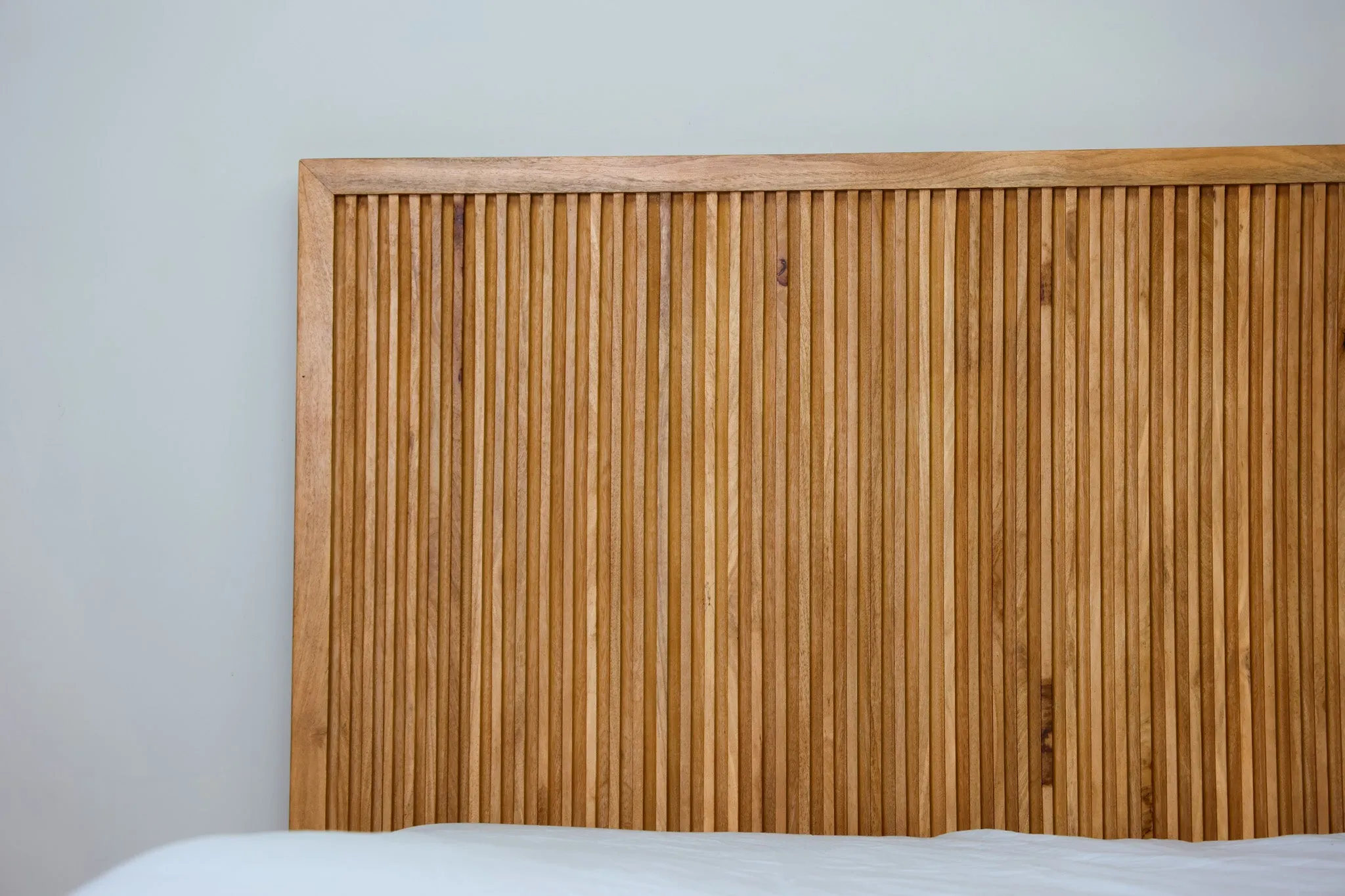 Fluted Bed