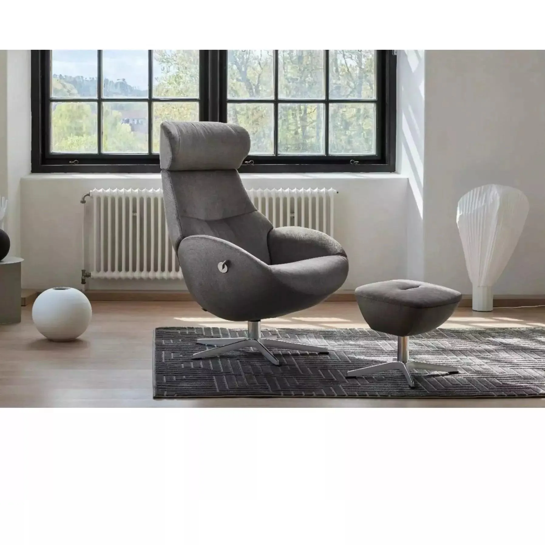 Globe Recliner Chair